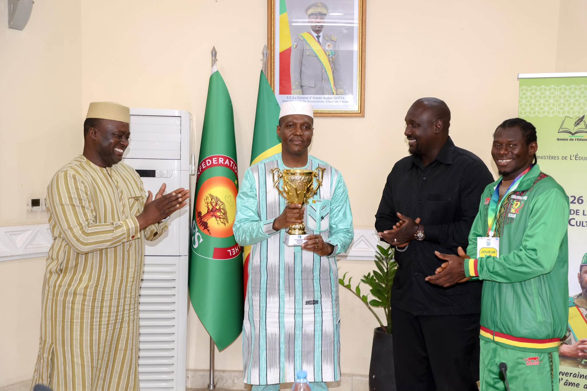 LE PREMIER MINISTRE CÉLÈBRE LES CHAMPIONS D’AFRIQUE : LE RUGBY MALIEN ENTRE DANS L’HISTOIRE